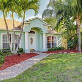 Inviting Jensen Beach Home w/ Screened-in Patio!