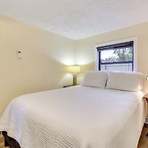 Mt Dora Couple's Retreat w/ Shared Pool!