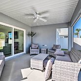 Home in The Villages: Golf Cart & Amenity Access