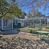 Cottage w/ Private Pool - Walk to Lake Wales!