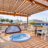 Pet-friendly PCB Home w/ Hot Tub, Near Beaches!