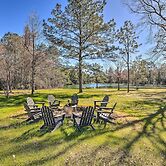 'green Acres' Home w/ Fire Pit + Fishing Pond