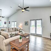 Tampa House w/ Patio, Near Downtown & Beaches!