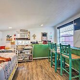 The Clubhouse - Lady Lake Farm Getaway!