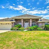 Waterfront Pensacola Home w/ Florida Room!