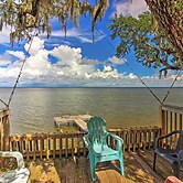 Bayfront Santa Rosa Escape Only 5 Miles to Beach!