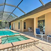 Private Pool & Grill: Canalfront Cape Coral Home