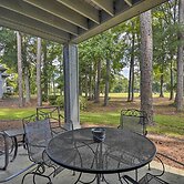 4 Mi to Ocean: Golf Resort Condo in N Myrtle Beach