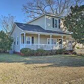 Columbia Home w/ Spacious Yard < 2 Mi to Dtwn