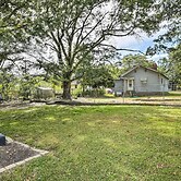 Cozy Greenville Bungalow ~ 2 Mi to Downtown!
