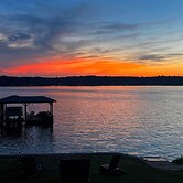 Lakefront Retreat w/ Private Dock!