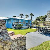 Riverfront Port Orange Home w/ Dock & Slip!