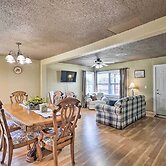 Cobblestone Cottage' - 10 Mi to Pomme de Terre!