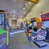 6 Mi to Branson Strip! Dog-friendly Golf Condo