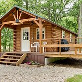 Creek Views & Grill: Idyllic Florence Cabin