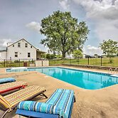 Updated Berger Cottage w/ Pool, on a Private Farm!