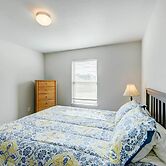 Bastrop Home w/ Yard, 28 Mi to Austin!