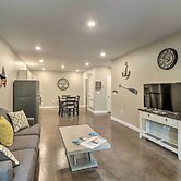 Beautiful Bull Shoals Retreat w/ Lake View!
