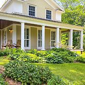 Charming Sharon Dwelling w/ Deck & Fire Pit!