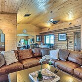 Clifton Retreat w/ Breathtaking Mt Backdrop!