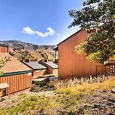 Cozy Studio w/ Fireplace ~ 1 Mi to Ski Resort