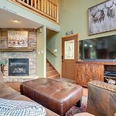 Lake-view Home in Blue Eye w/ Hot Tub & Fire Pit!