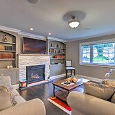 25 Mi to Nyc: Walkable Long Island Apt w/ Balcony