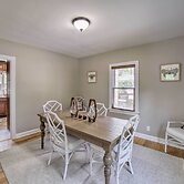 Pet-friendly Lake Getaway: 1 Block to Beach!