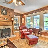 < 1 Mi to Tubing: Crumpler Getaway w/ Fire Pit!