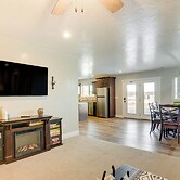 Ranch Escape w/ Patio ~ 21 Mi to Bryce Canyon