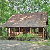 Serene Brevard Cabin ~ 7 Miles to State Forest!