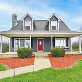 Williamstown Gem w/ Private Pool & Hot Tub!