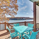 Lake of the Ozarks Vacation Rental: Boat Dock/slip