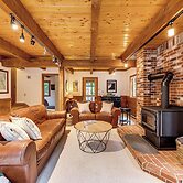 Bartlett Vacation Rental w/ Wraparound Deck!