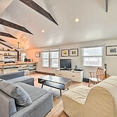 Chic Prattsville Studio w/ Private Hot Tub!