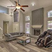 Convenient Allen Retreat, 2 Mi to Downtown!