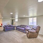Convenient Preston Retreat w/ Private Yard!