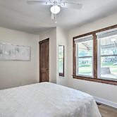 Cozy Arden Cottage, 2 Mi to Lake Julian Park!