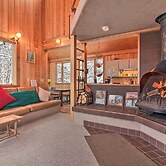 Walk to Ski Trails: Ludlow Home on Okemo Mountain!