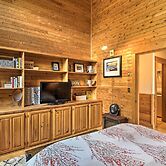 Elegant & Quiet Maine Escape w/ Sauna & Deck!