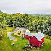 Historic Hanover Area Home, 16 Miles to Dartmouth!