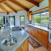 Fallbrook Home w/ Mountain Views: Close to Hiking!