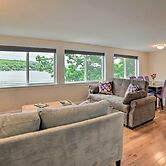 Lakefront Alton Bay Retreat w/ Dock Near Beaches!