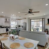 Modern Luxury Retreat: Walk to Tims Ford Lake!