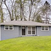 Monroeville Vacation Rental - 2 Mi to Downtown!