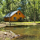 Lyndhurst Cabin on Farm w/ Pond & Stocked Stream!