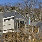 Peaceful Waterfront Apt w/ Deck, 22 Mi to Portland