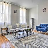 Updated Bayonne Townhome ~ 11 Mi to Nyc!