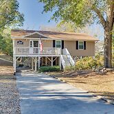 Lovely Emerald Isle Home, Walk to Beach!