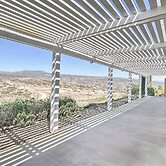 Beautiful Hemet Home: Large Patio & Mtn Views!